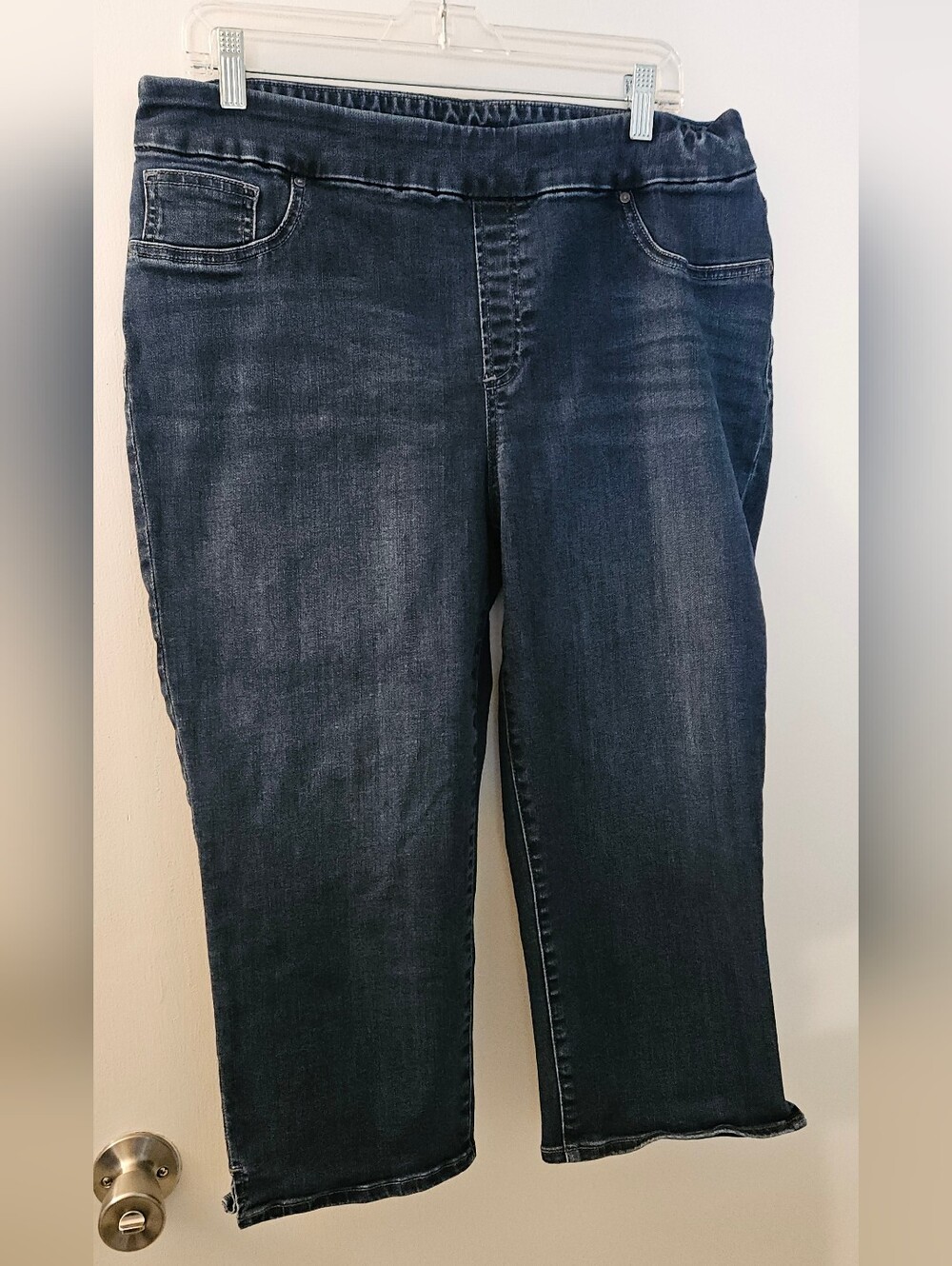 Chico's 's Dark Blue Denim Capri